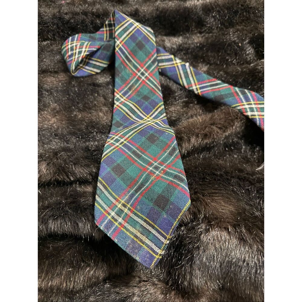 Scott 100% New Wool Scottish Men's Tartan Plaid Neck Tie green red